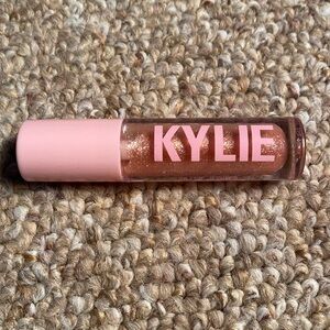 New Kylie Cosmetics High Gloss Shade Oh You Fancy?